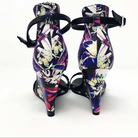 ALDO Floral Matted Wedge Sandals - Picture 2 of 8